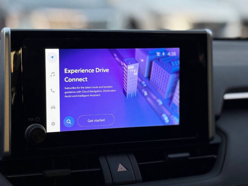 2024 Toyota RAV4 Prime SE