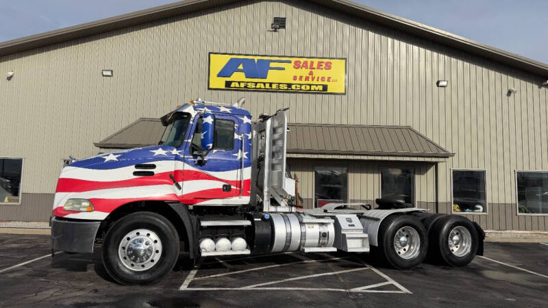 2012 Mack Pinnacle
