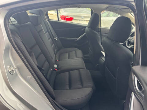 2016 Mazda MAZDA6 i Sport