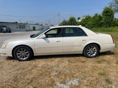 2011 Cadillac DTS Luxury Collection
