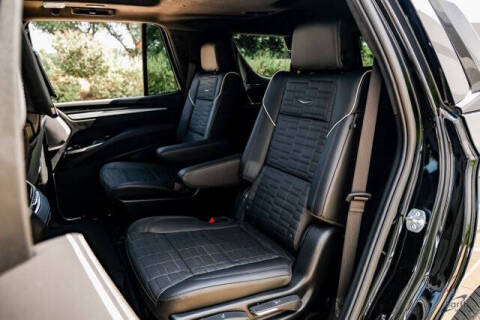 2025 Cadillac Escalade-V