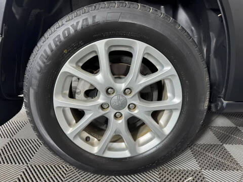 2015 Jeep Cherokee Sport