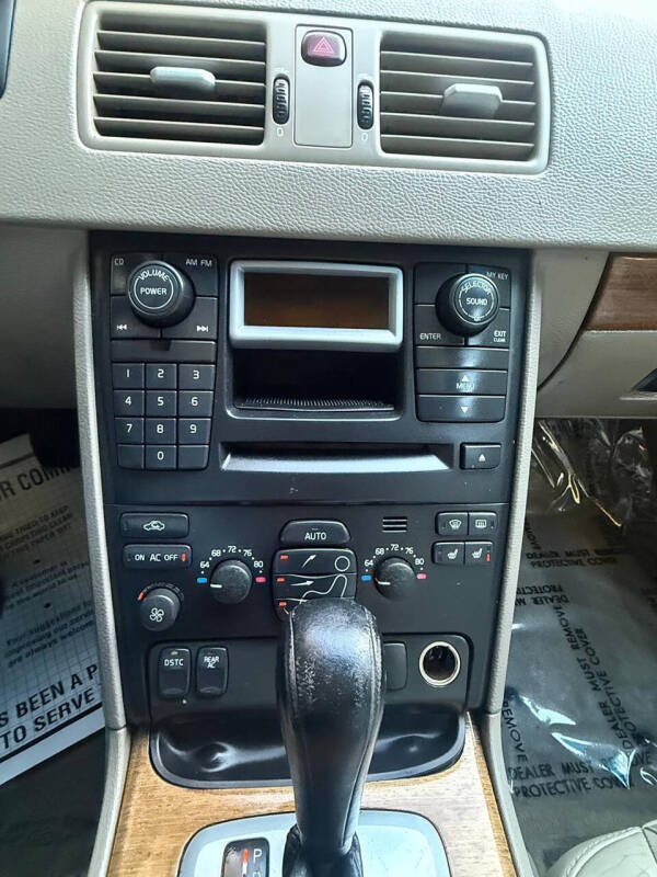 2005 Volvo XC90 2.5T