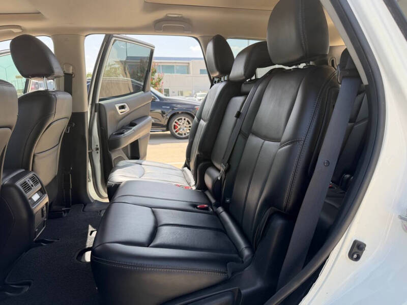 2015 Nissan Pathfinder