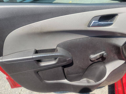 2012 Chevrolet Sonic LS