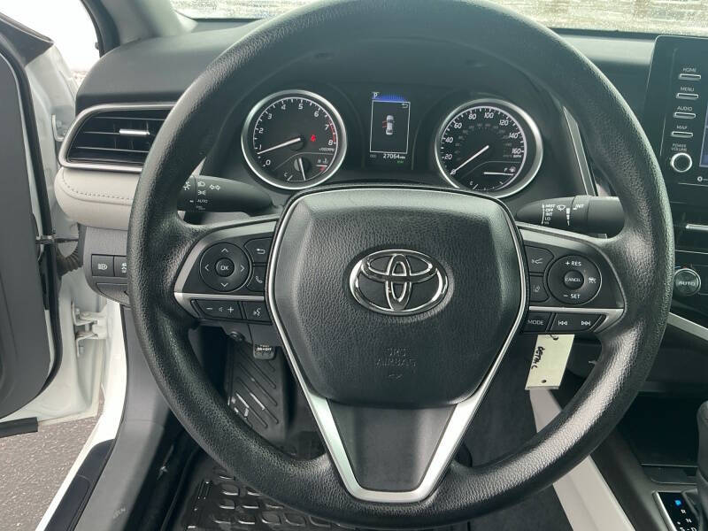 2024 Toyota Camry LE