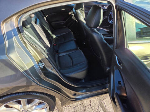 2017 Mazda MAZDA3 Grand Touring