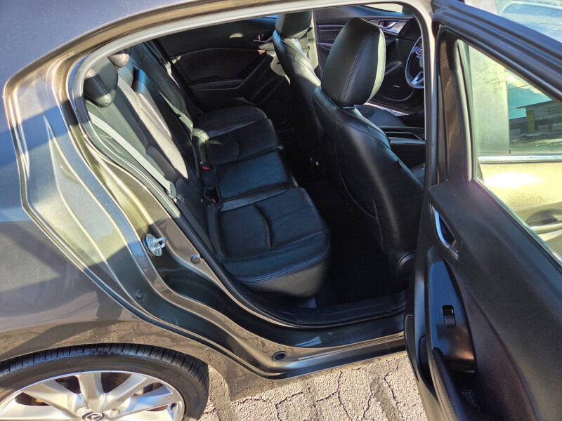 2017 Mazda MAZDA3 Grand Touring