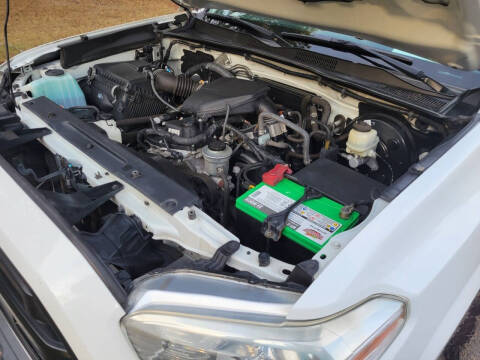 2017 Toyota Tacoma SR