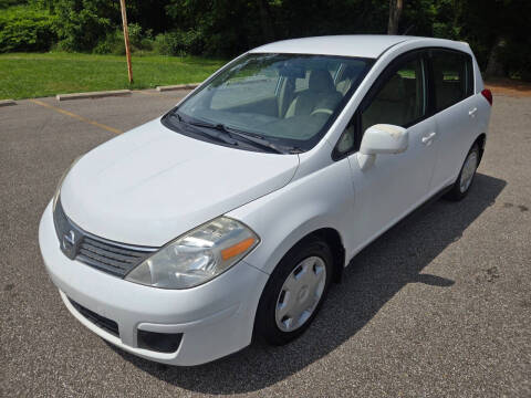 2009 Nissan Versa 1.8 S