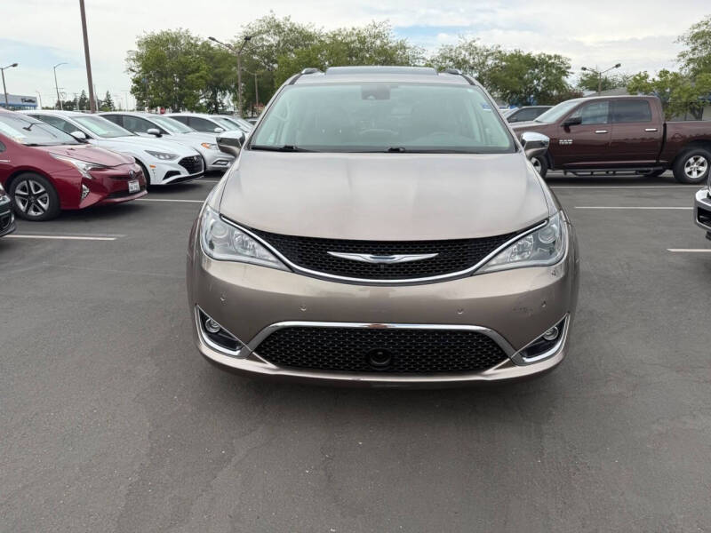 2017 Chrysler Pacifica Limited