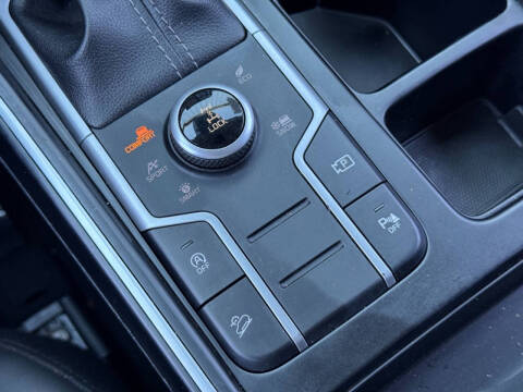 2022 Kia Sorento X-Line S