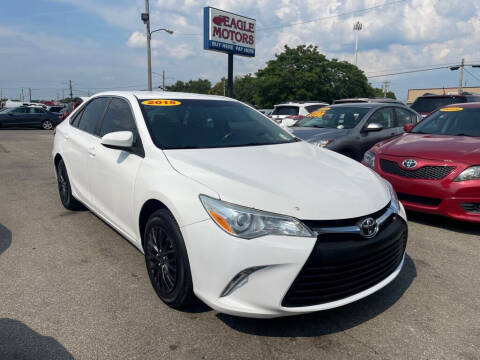 2015 Toyota Camry for sale at Eagle Motors of Hamilton, Inc in Hamilton OH