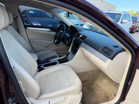 2013 Volkswagen Passat SE PZEV