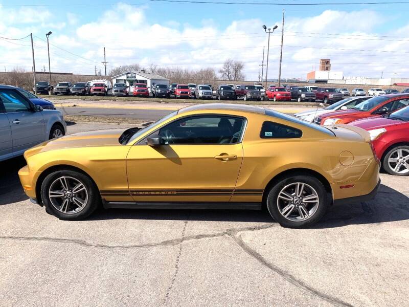 2010 Ford Mustang for sale at Iowa Auto Sales, Inc in Sioux City IA