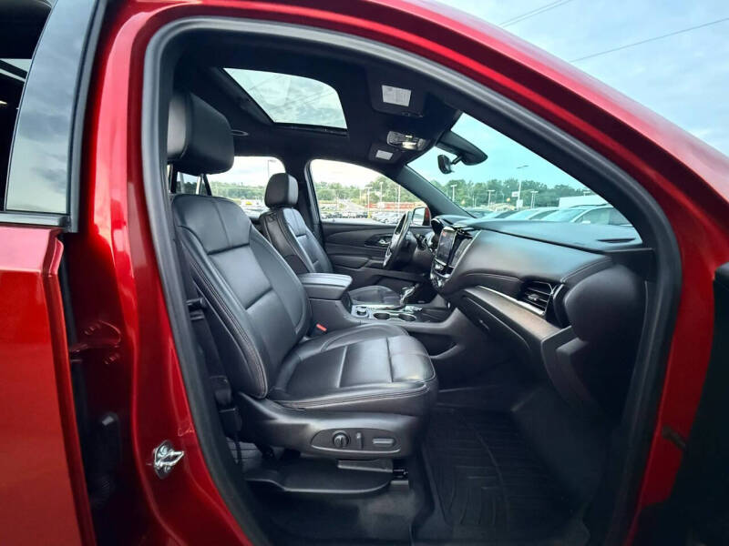 2022 Chevrolet Traverse RS