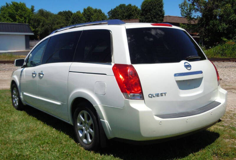 2008 Nissan Quest S photo 4