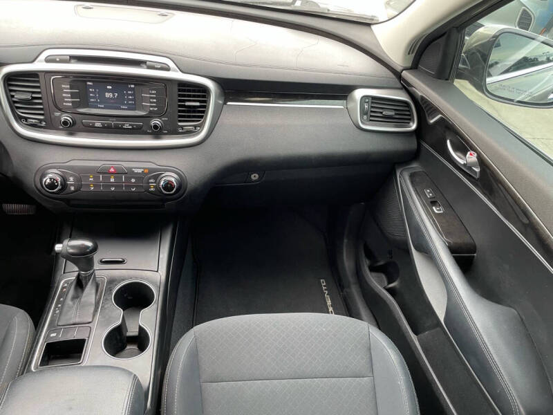2017 Kia Sorento