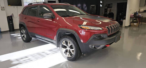 2015 Jeep Cherokee for sale at Wisconsin Family Autos LLC in Manitowoc WI
