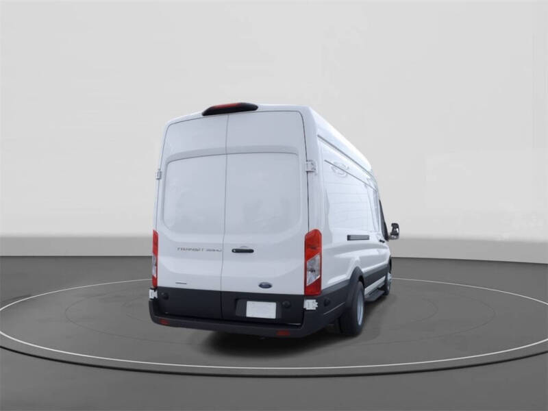 2025 Ford Transit 350 HD