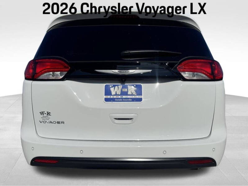 2026 Chrysler Voyager LX