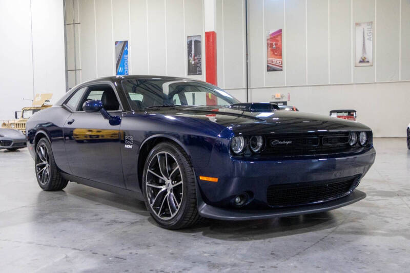 2017 Dodge Challenger 392 HEMI Scat Pack Shaker