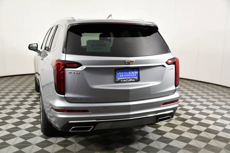 2025 Cadillac XT6 Luxury