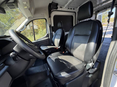 2023 Ford Transit 250