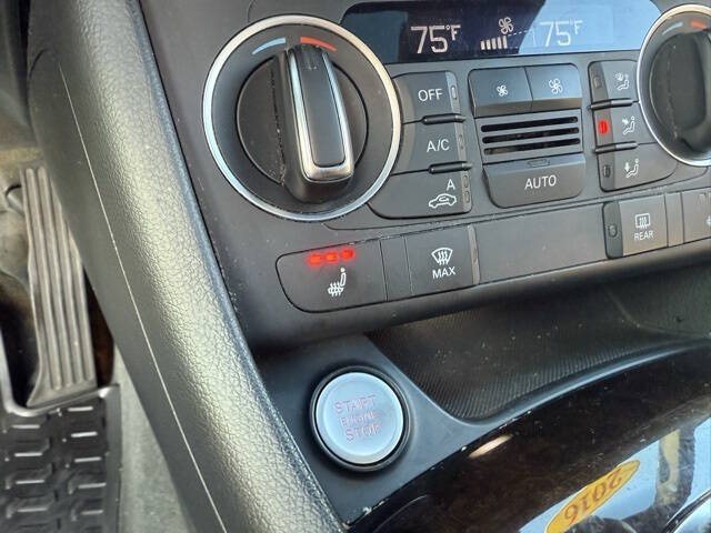 2016 Audi Q3 2.0T quattro Prestige