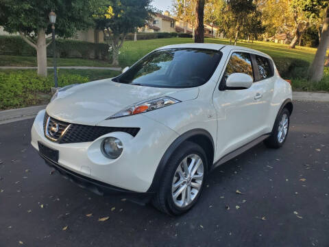 2013 Nissan JUKE for sale at E MOTORCARS in Fullerton CA