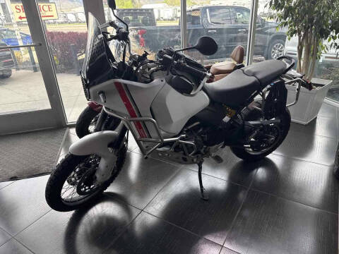 2023 Ducati DesertX
