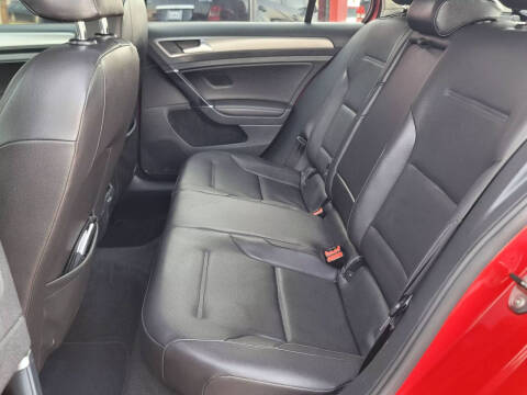 2015 Volkswagen Golf