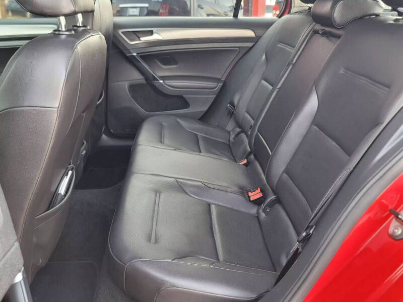 2015 Volkswagen Golf