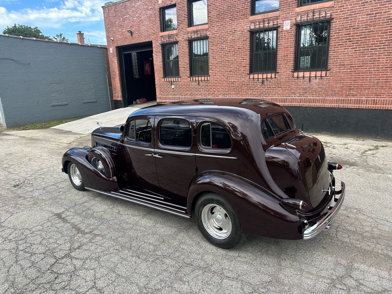 1936 Cadillac Fleetwood 29