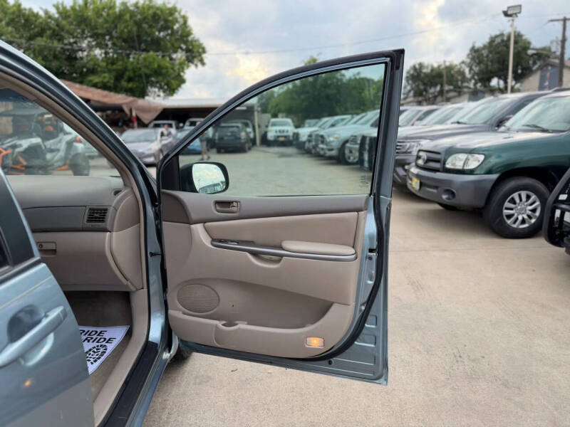2006 Toyota Sienna