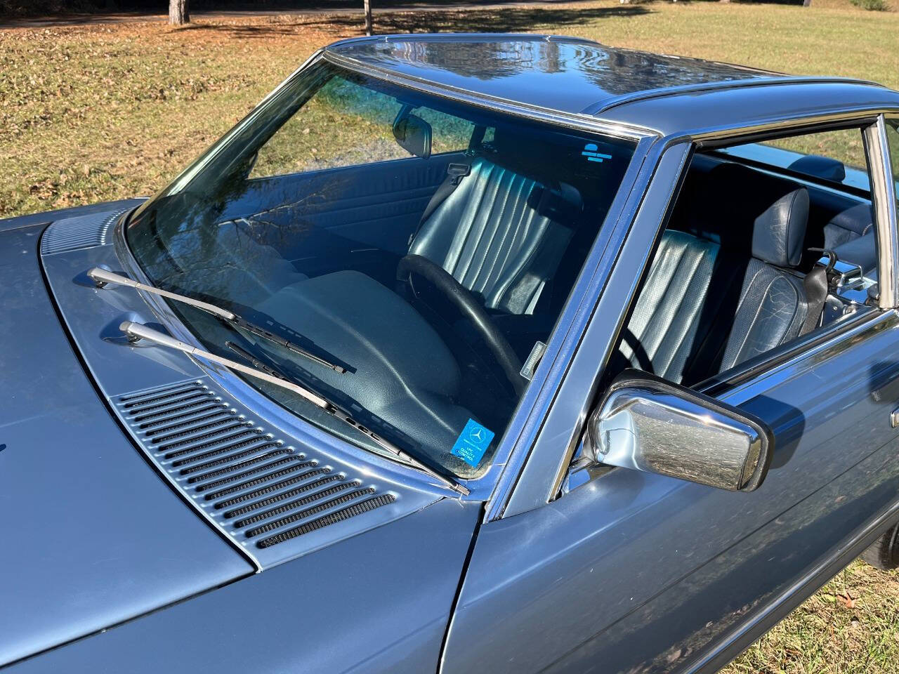 1986 Mercedes-Benz 560-Class 74