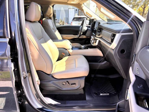 2024 Ford Expedition MAX XLT