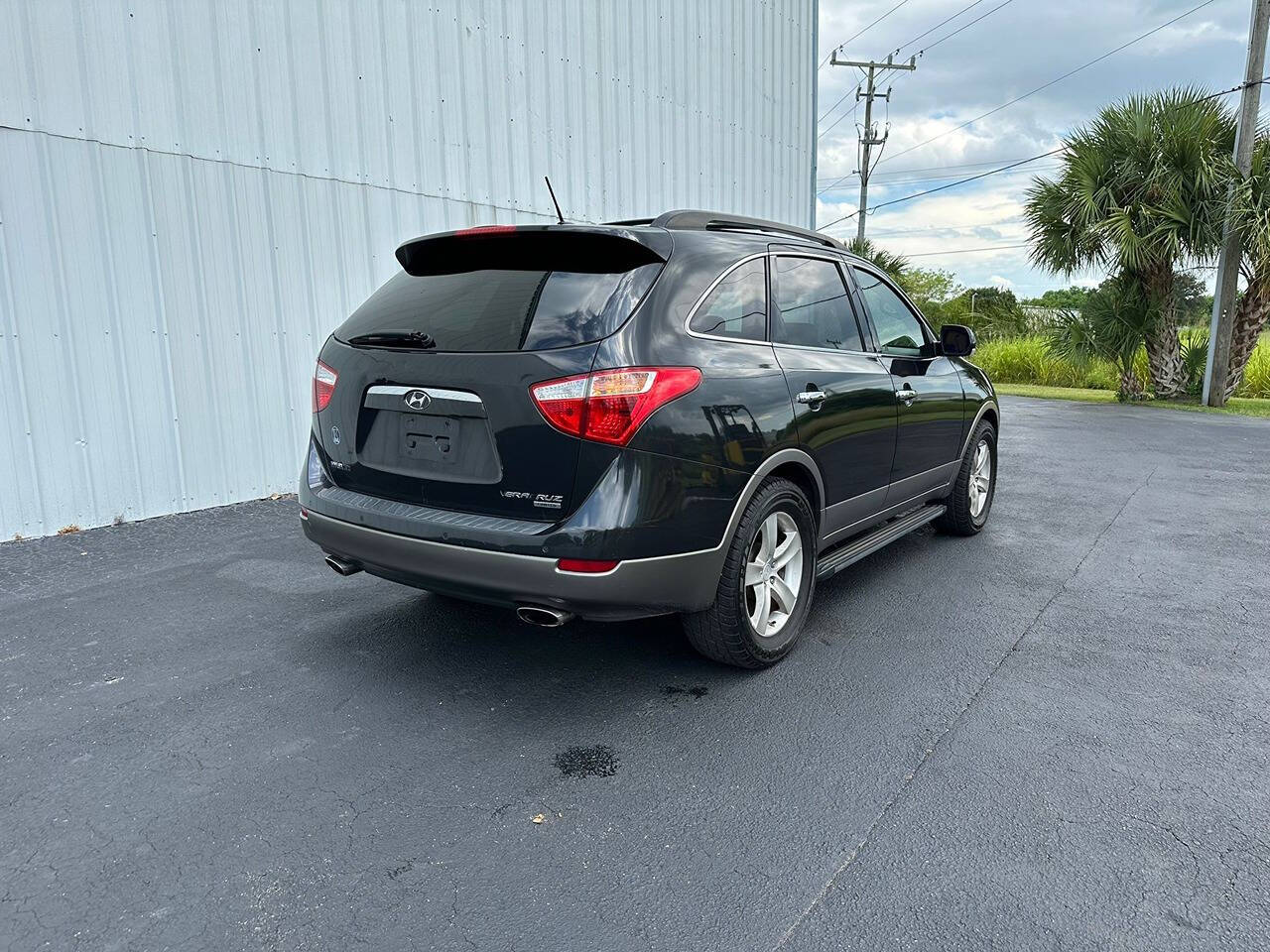 2008 Hyundai Veracruz for sale at FHW Garage in Fort Pierce, FL