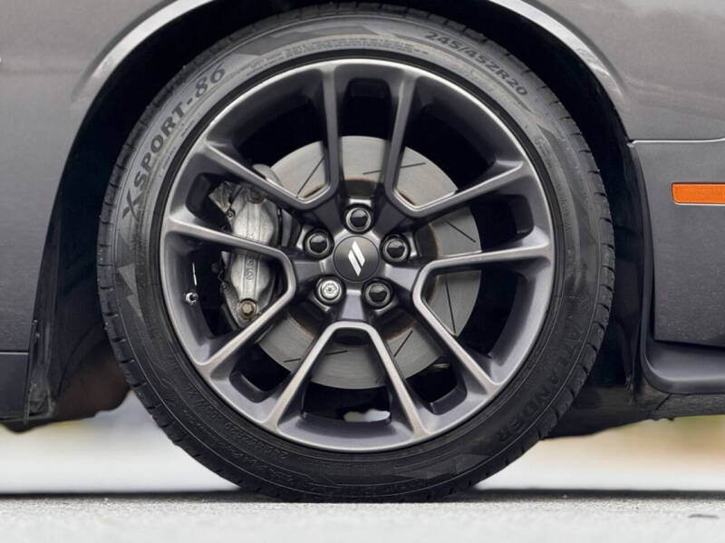 2020 Dodge Challenger