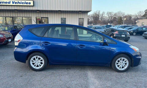2012 Toyota Prius v Two