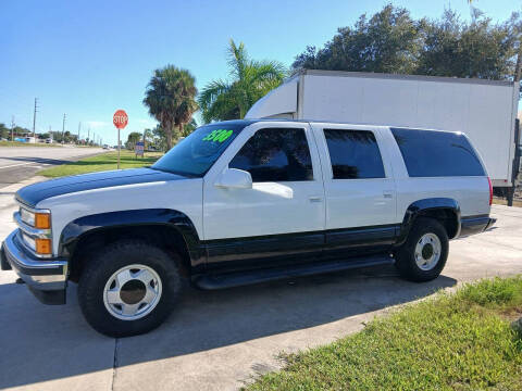 1999 Chevrolet Suburban C1500 LT