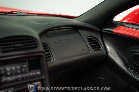 2004 Chevrolet Corvette