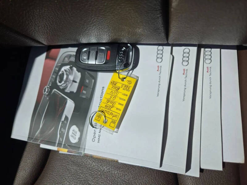 2014 Audi Q5 2.0T quattro Premium Plus