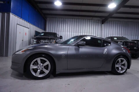 2011 Nissan 370Z for sale at SOUTHWEST AUTO CENTER INC in Houston TX