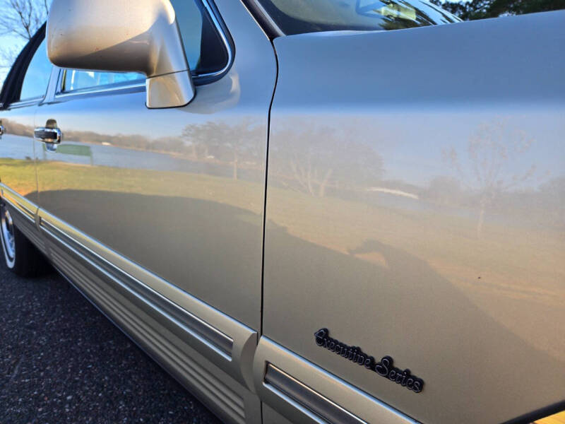 1997 Lincoln Town Car Executive