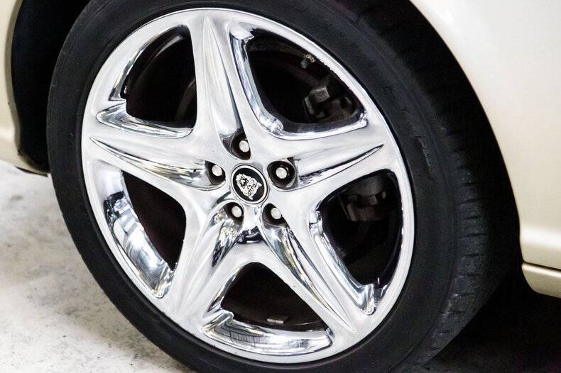 2006 Jaguar XJ-Series XJ8