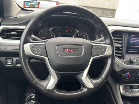 2020 GMC Acadia SLT
