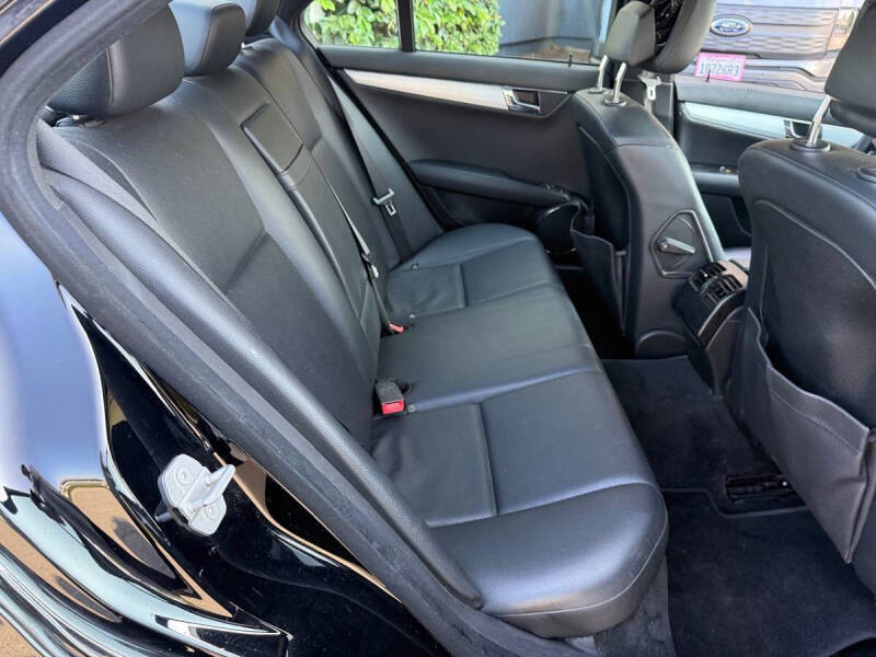 2010 Mercedes-Benz C-Class C 300 Sport