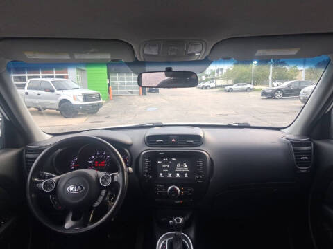 2018 Kia Soul +