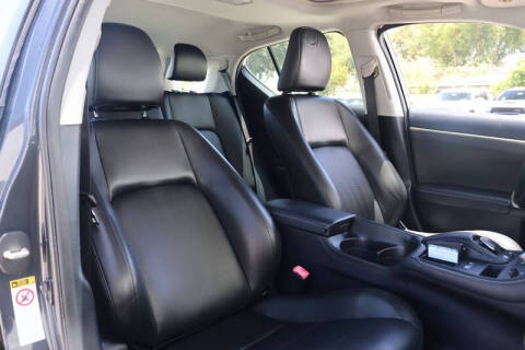 2011 Lexus CT 200h Premium